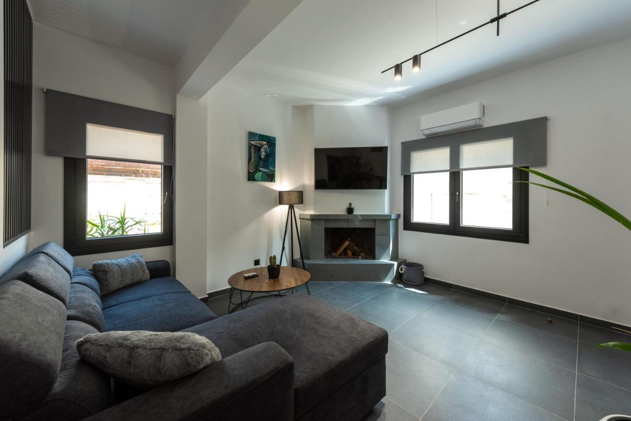 Frourio Lodge Α2 Larissa Buitenkant foto