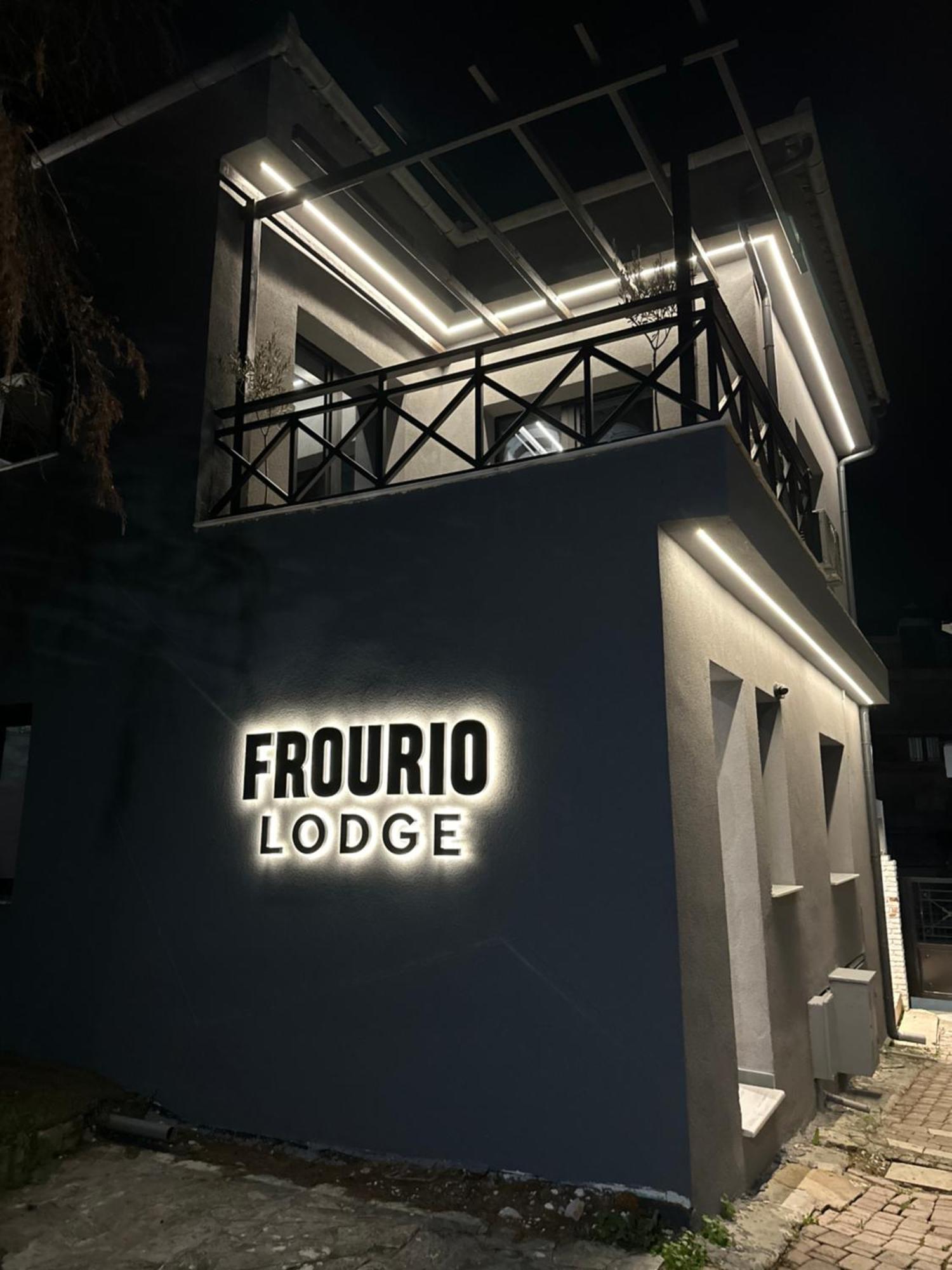 Frourio Lodge Α2 Larissa Buitenkant foto